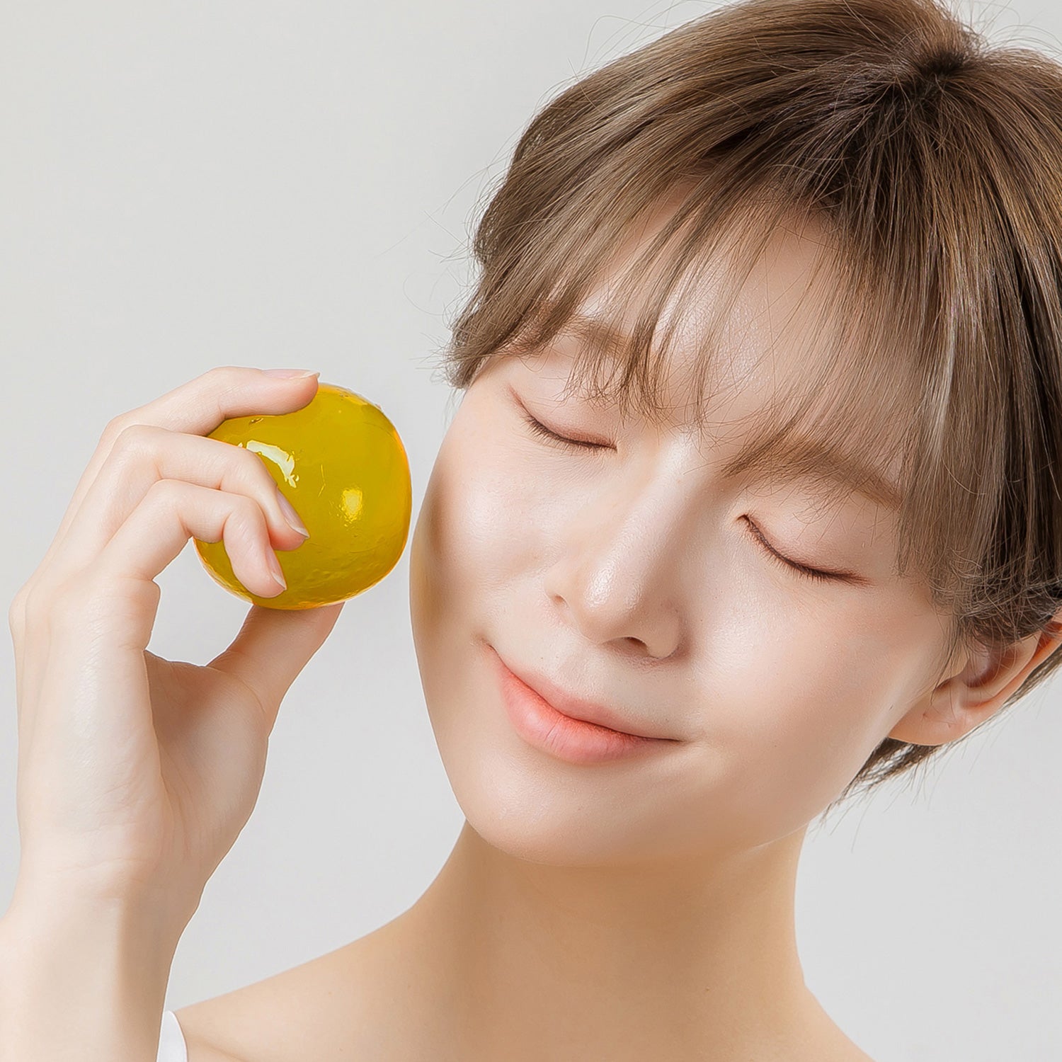 Ongredients Jeju Cica Cleansing Ball